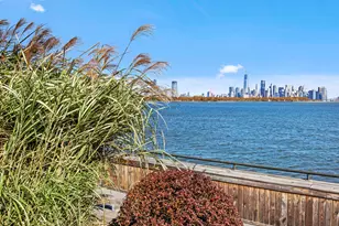 111 Shearwater Ct E, Jersey City, NJ 07305 - Photo 39
