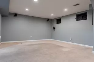 132 W 32nd St, Bayonne, NJ 07002 - Photo 21