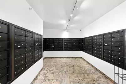 10 Huron Ave #8J, Jersey City, NJ 07306 - Photo 27