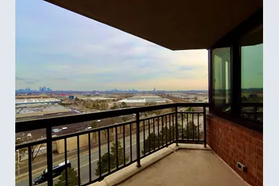 1009 Harmon Cove Tower #1009, Secaucus, NJ 07094 - Photo 11