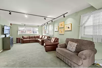 136 Terrace Ave, Jersey City, NJ 07307 - Photo 7