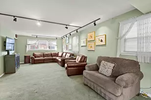 136 Terrace Ave, Jersey City, NJ 07307 - Photo 7