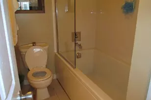 29 Walnut St, Jersey City, NJ 07305 - Photo 11