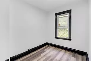 166 Cator Ave, Jersey City, NJ 07305 - Photo 9