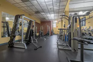 227 Christopher Columbus Dr, Jersey City, NJ 07302 - Photo 17