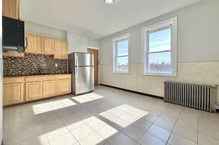 581 59th St, West New York, NJ 07093 - Photo 1