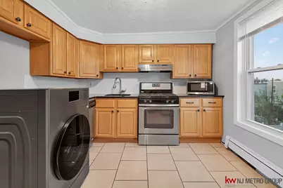 98 Clendenny Ave #2, Jersey City, NJ 07305 - Photo 7