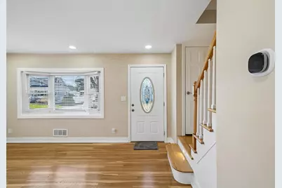 847 Dennis Pl, Linden, NJ 07036 - Photo 9