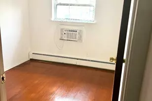 24 Sunset Ave, Bayonne, NJ 07002 - Photo 7