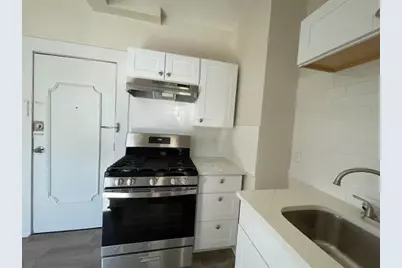 310 Danforth Ave #1R, Jersey City, NJ 07305 - Photo 5