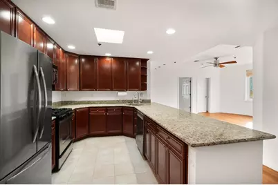 515 Gregory Ave #008, Weehawken, NJ 07086 - Photo 5