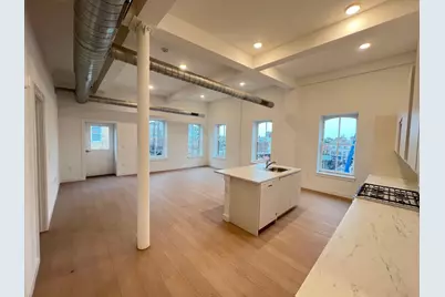 141 Christopher Columbus Dr #4, Jersey City, NJ 07302 - Photo 3