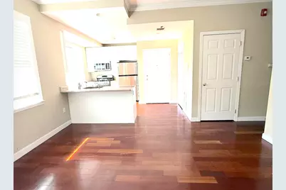 620 38th St #604, Union City, NJ 07087 - Photo 3