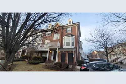 13 McMartin Ct, Jersey City, NJ 07305 - Photo 1