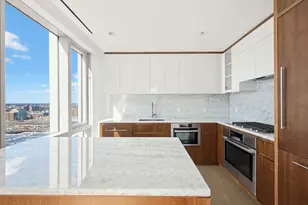 75 Park Ln S, Jersey City, NJ 07310 - Photo 9