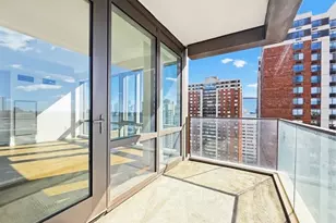 75 Park Ln S, Jersey City, NJ 07310 - Photo 9