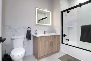 212 70th St, Guttenberg, NJ 07093 - Photo 15