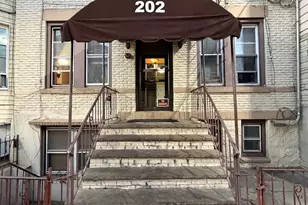 202 48th St, Union City, NJ 07087 - Photo 19