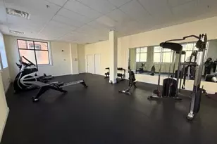 90 Clinton Ave, Newark, NJ 07114 - Photo 17