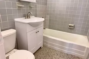 10 Huron Ave, Jersey City, NJ 07306 - Photo 7