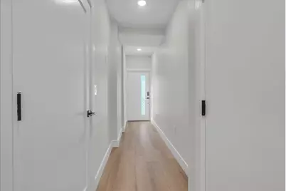 206 Clendenny Ave, Jersey City, NJ 07304 - Photo 15