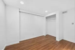 14 Laurel Ct, Jersey City, NJ 07302 - Photo 5