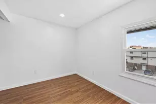 14 Laurel Ct, Jersey City, NJ 07302 - Photo 27