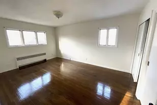 153 Avenue B, Bayonne, NJ 07002 - Photo 5