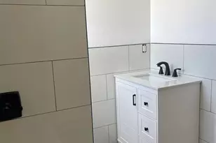 125 Marsellus Pl, Garfield, NJ 07026 - Photo 5