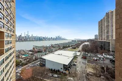 7004 Blvd East #4A, Guttenberg, NJ 07093 - Photo 5