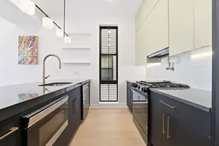 15 Manhattan Ave, Jersey City, NJ 07307 - Photo 5