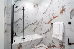 649 38th St, Union City, NJ 07087 - Photo 13