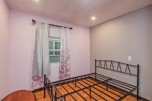 190 W 24th St, Bayonne, NJ 07002 - Photo 9