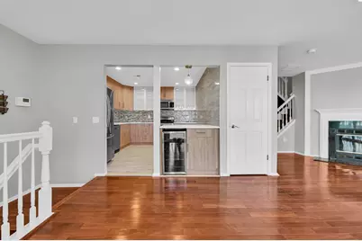 40 Cottonwood St, Jersey City, NJ 07305 - Photo 3