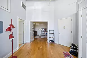 300 Communipaw Ave, Jersey City, NJ 07304 - Photo 9