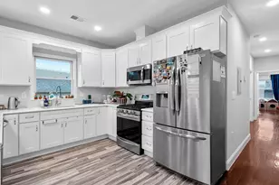 42 Grace St, Jersey City, NJ 07307 - Photo 7