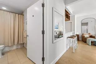 20 Newport Pkwy, Jersey City, NJ 07310 - Photo 19