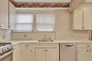 865 Livingston Rd, Elizabeth, NJ 07208 - Photo 9