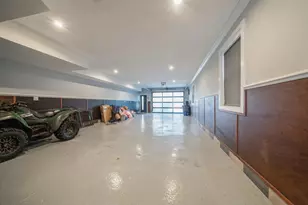 225 Columbia Ave, Jersey City, NJ 07307 - Photo 39