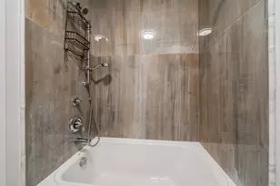 225 Columbia Ave, Jersey City, NJ 07307 - Photo 35