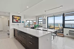 7004 Blvd E, Guttenberg, NJ 07093 - Photo 11