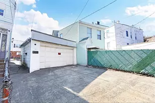 117 Hackensack Plank Rd, Weehawken, NJ 07086 - Photo 15