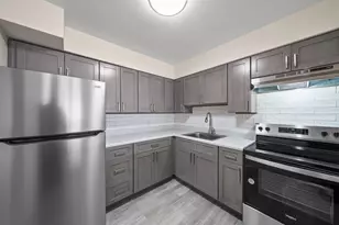 34 E 32nd St, Bayonne, NJ 07002 - Photo 3