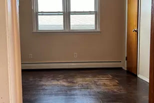 108 Evergreen St, Bayonne, NJ 07002 - Photo 15