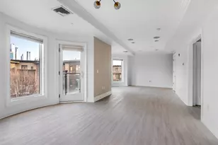 34 Cambridge Wy, Weehawken, NJ 07086 - Photo 3