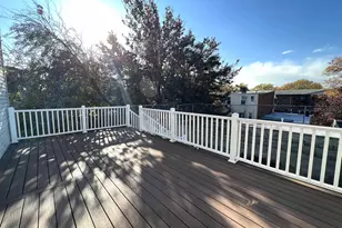 25 Wallis Ave, Jersey City, NJ 07306 - Photo 15