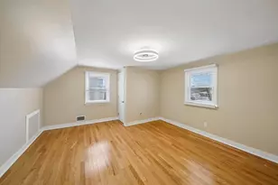 847 Dennis Pl, Linden, NJ 07036 - Photo 17