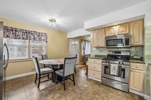 1401 81st St, North Bergen, NJ 07047 - Photo 9