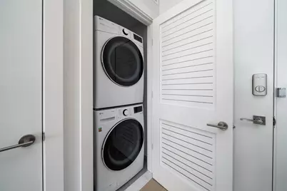 338 Newark Ave #306, Jersey City, NJ 07302 - Photo 15