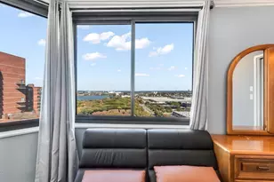 2110 Harmon Cove Tower, Secaucus, NJ 07094 - Photo 19